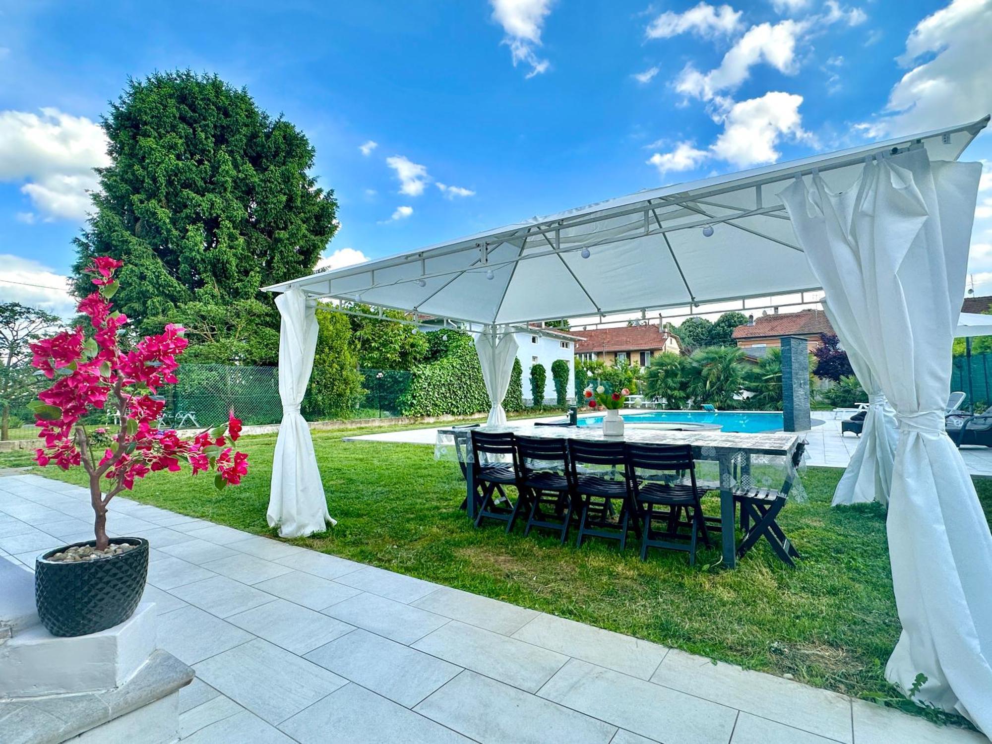 Appartamento In Villa Con Piscina Privata E Jacuzzi Ad Uso Esclusivo Rivarolo Canavese Zewnętrze zdjęcie