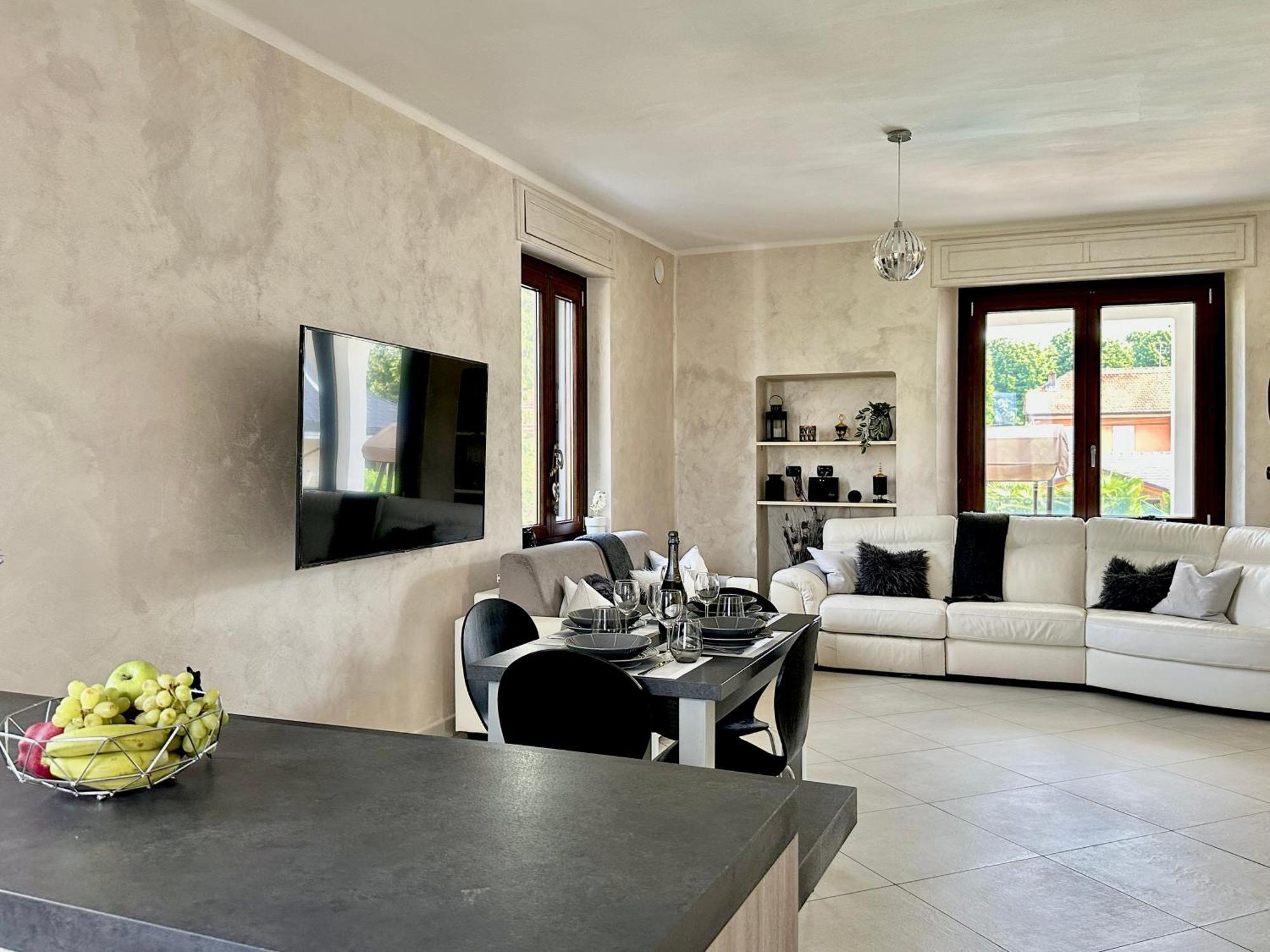 Appartamento In Villa Con Piscina Privata E Jacuzzi Ad Uso Esclusivo Rivarolo Canavese Zewnętrze zdjęcie