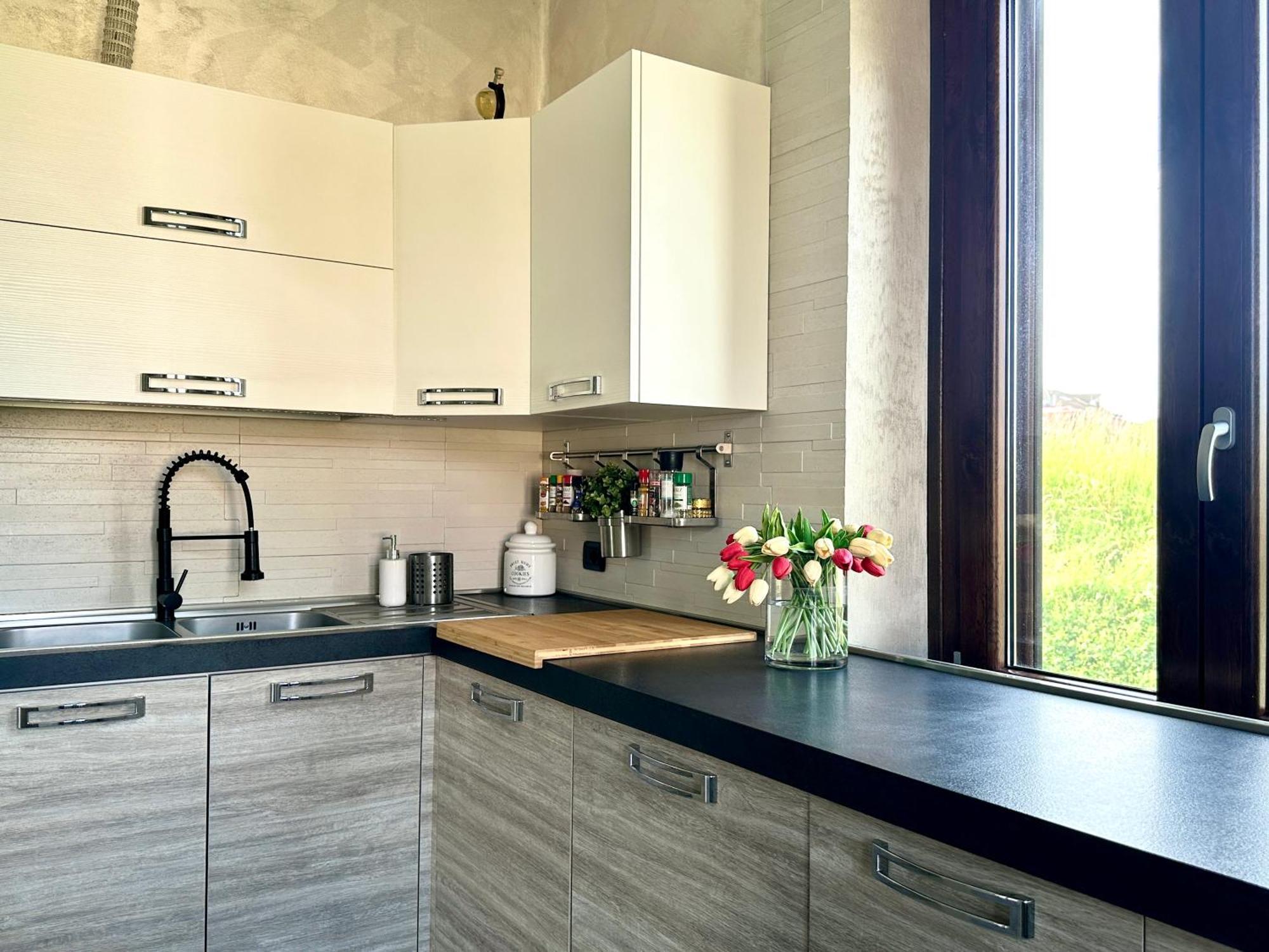 Appartamento In Villa Con Piscina Privata E Jacuzzi Ad Uso Esclusivo Rivarolo Canavese Zewnętrze zdjęcie