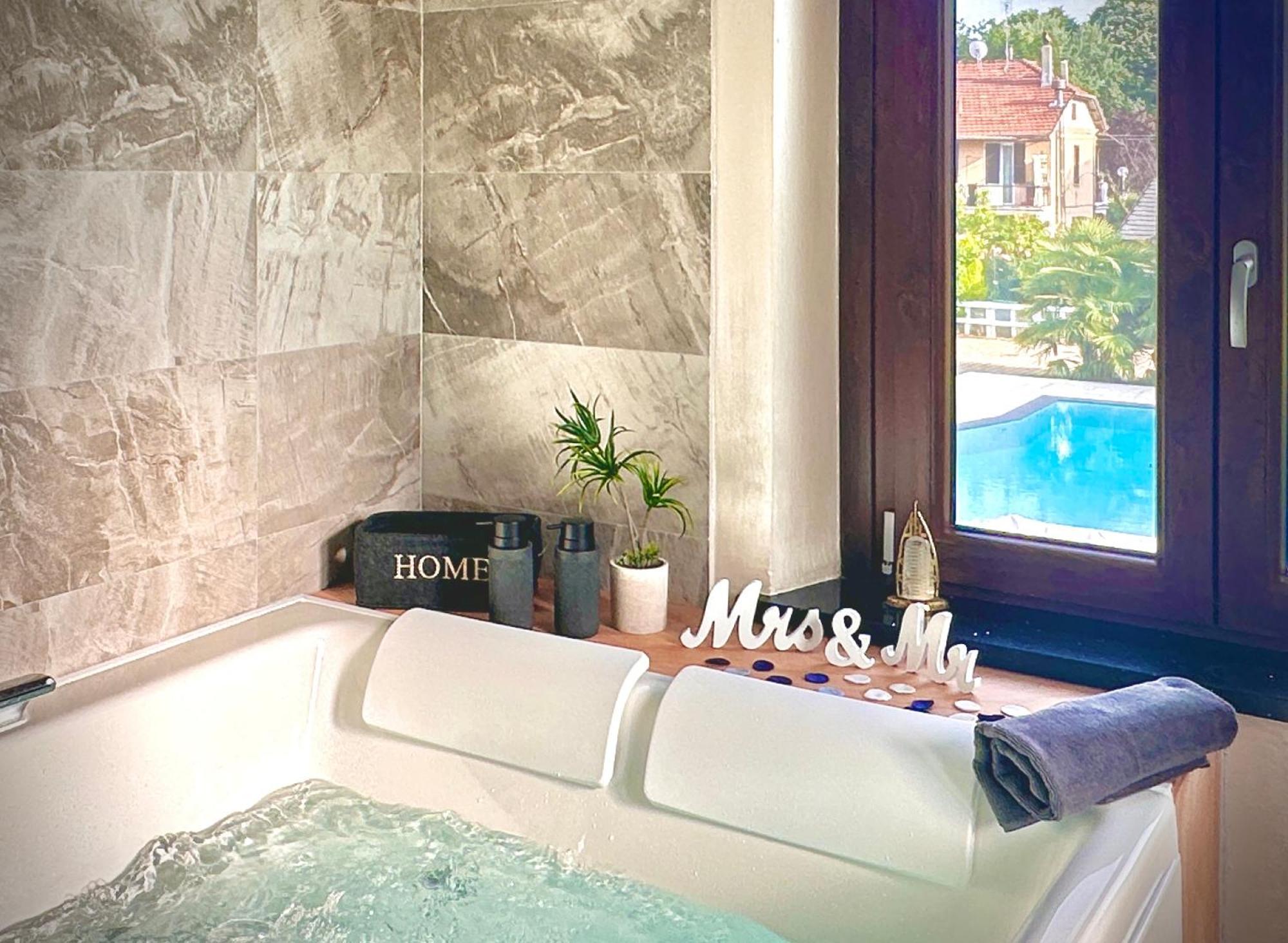Appartamento In Villa Con Piscina Privata E Jacuzzi Ad Uso Esclusivo Rivarolo Canavese Zewnętrze zdjęcie